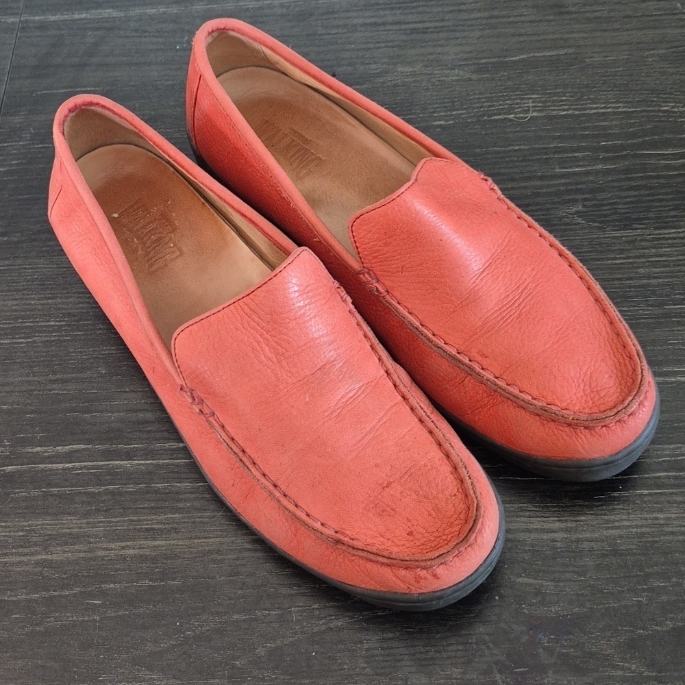 The Walking Co. Women's Orange Loafers Sz 39 (8.5)
